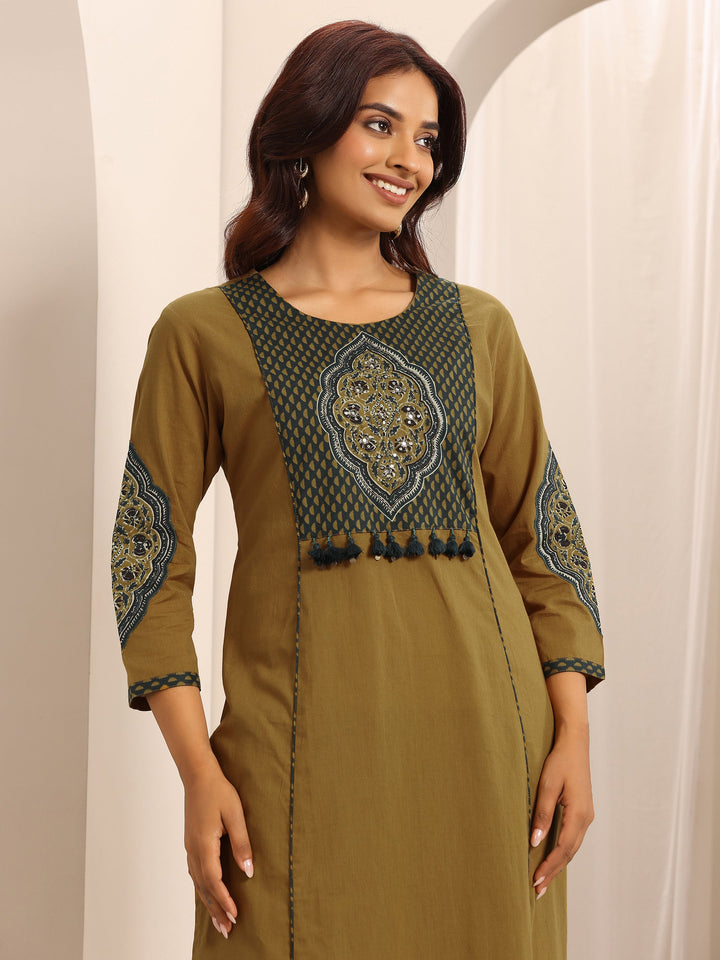 Yellow Printed Cotton Blend Straight Suit Set With Dupatta