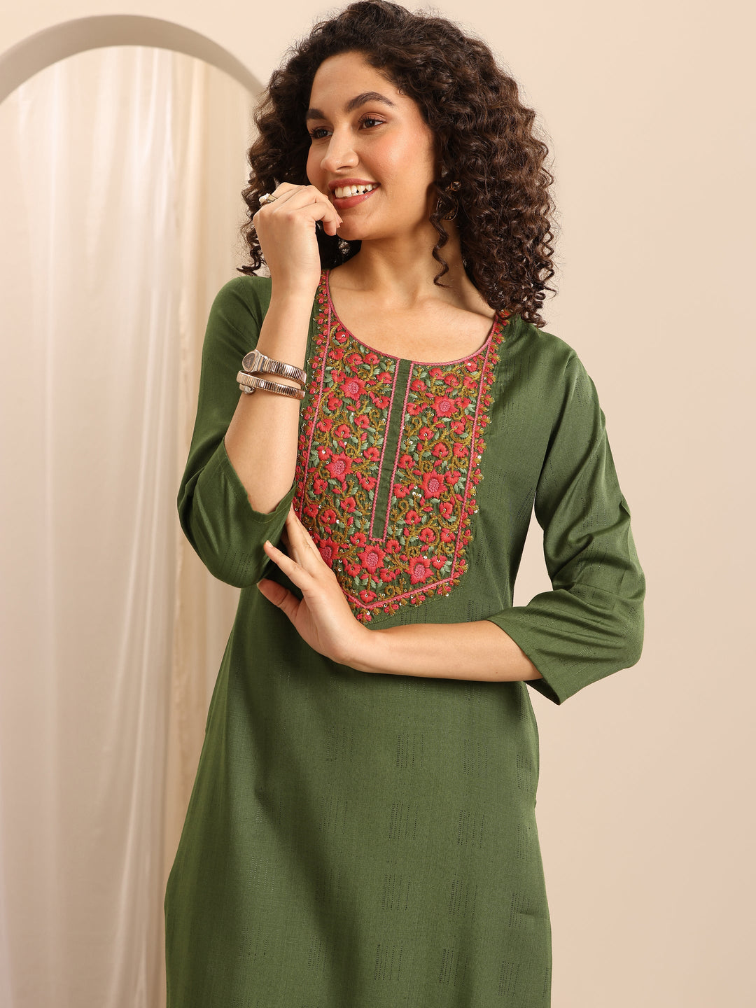 Green Woven Cotton Blend Straight Suit Set With Dupatta