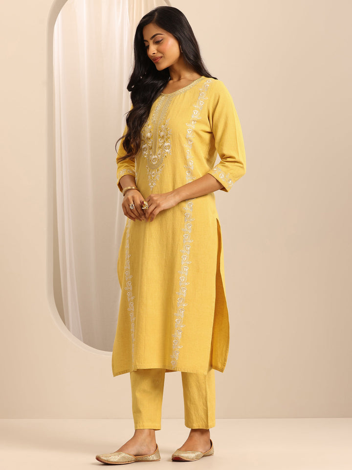 Yellow Embroidered Cotton Blend Straight Suit Set With Dupatta