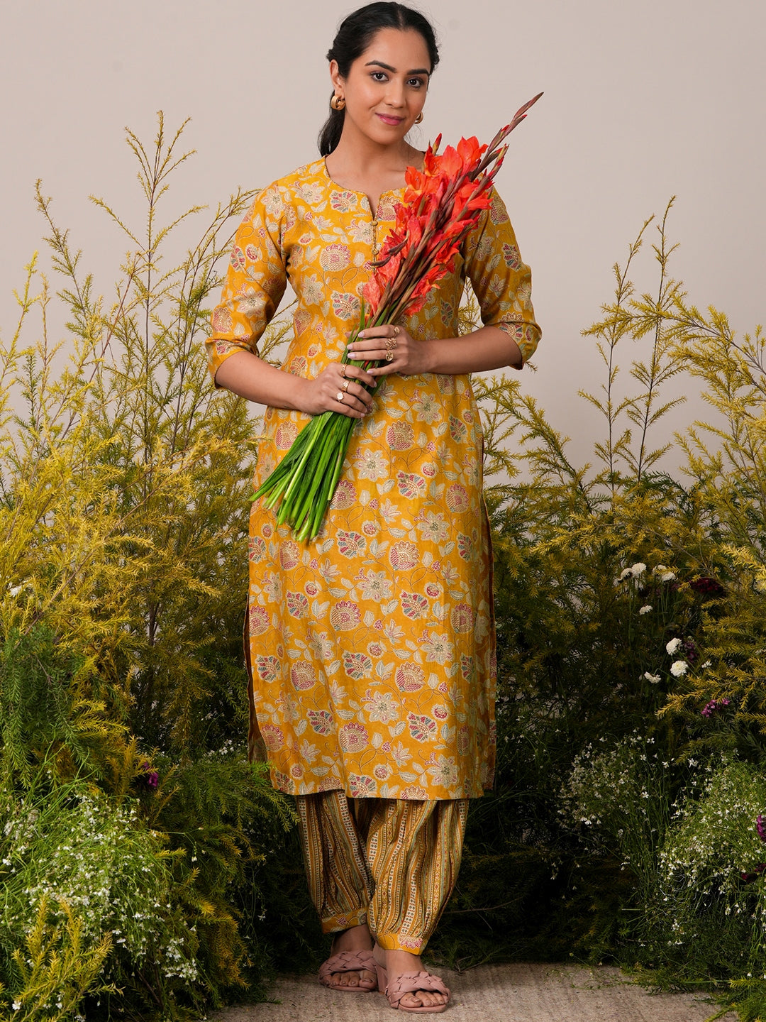 Yellow Printed Silk Blend Straight Kurta With Salwar - ShopLibas
