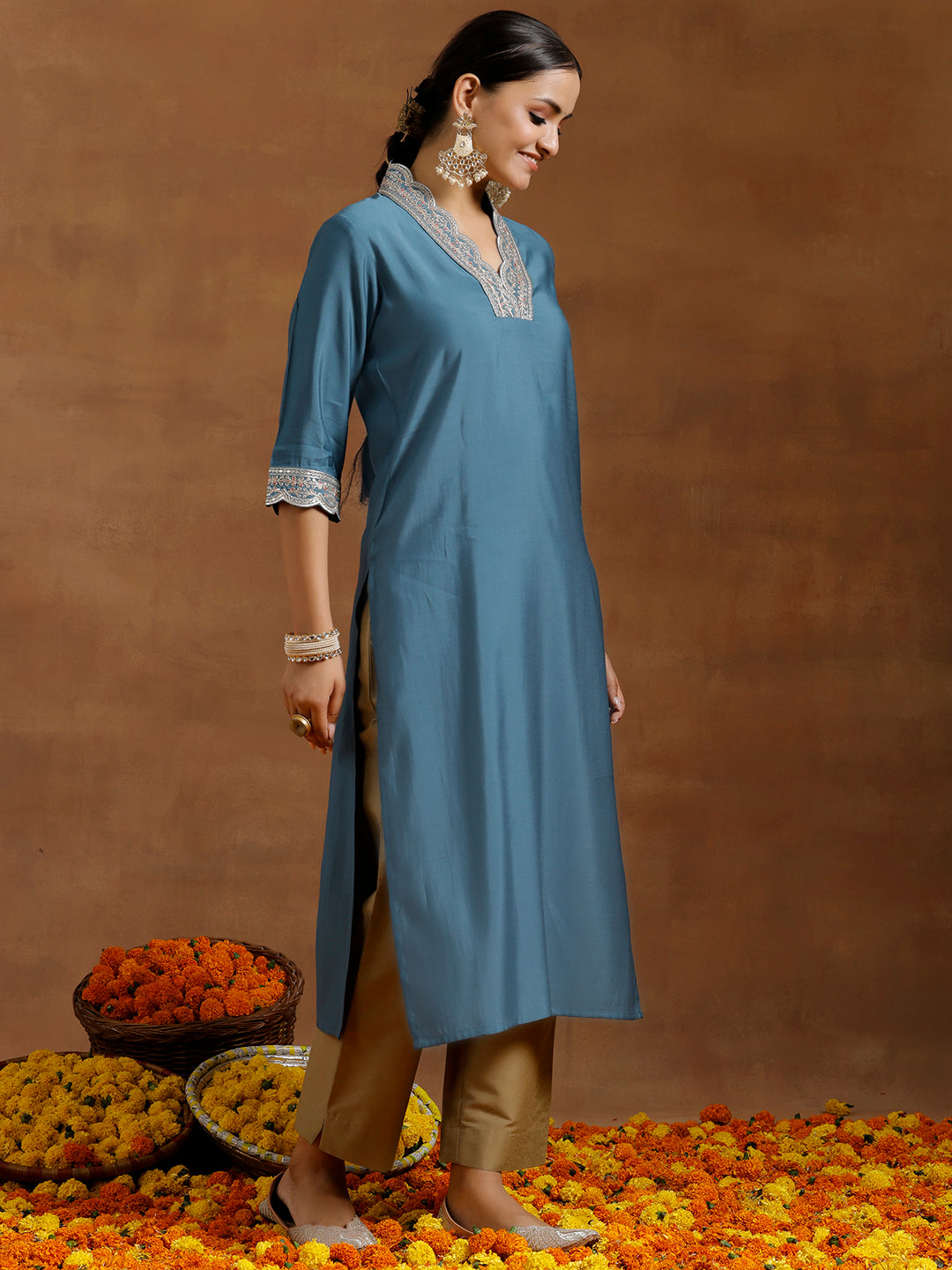 Blue Embroidered Silk Straight Kurta