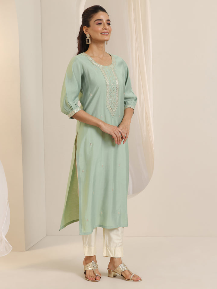 Green Embroidered Silk Straight Kurta