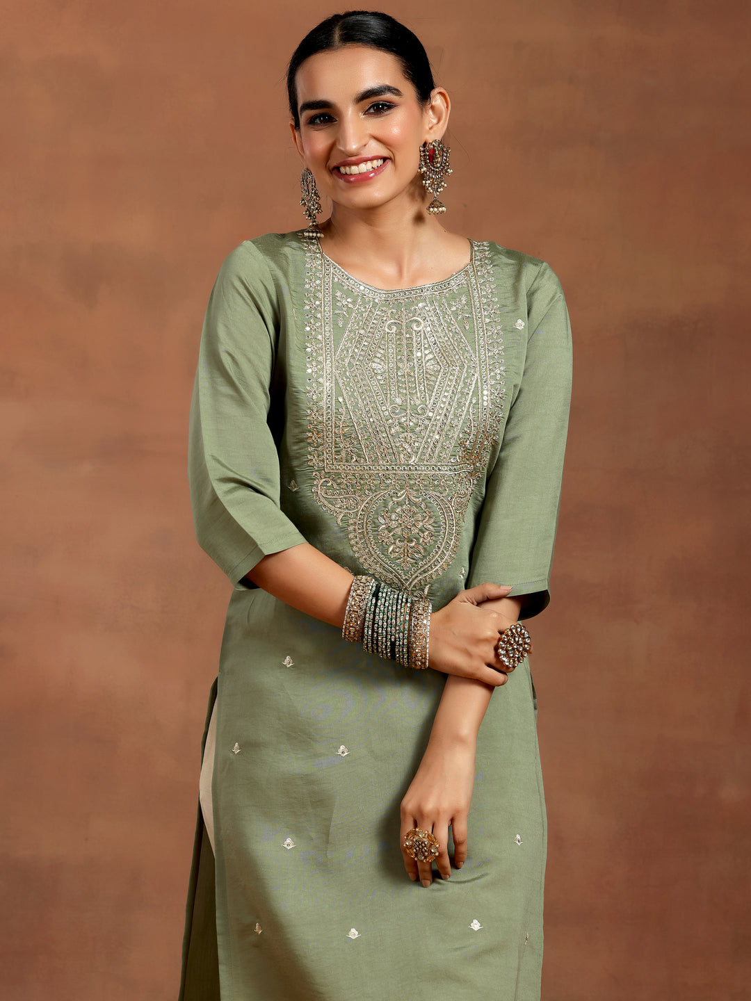 Green Embellished Silk Straight Kurta