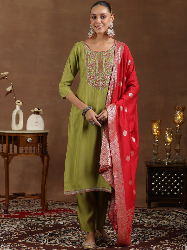 Green Yoke Design Silk Blend Straight Suit With Dupatta