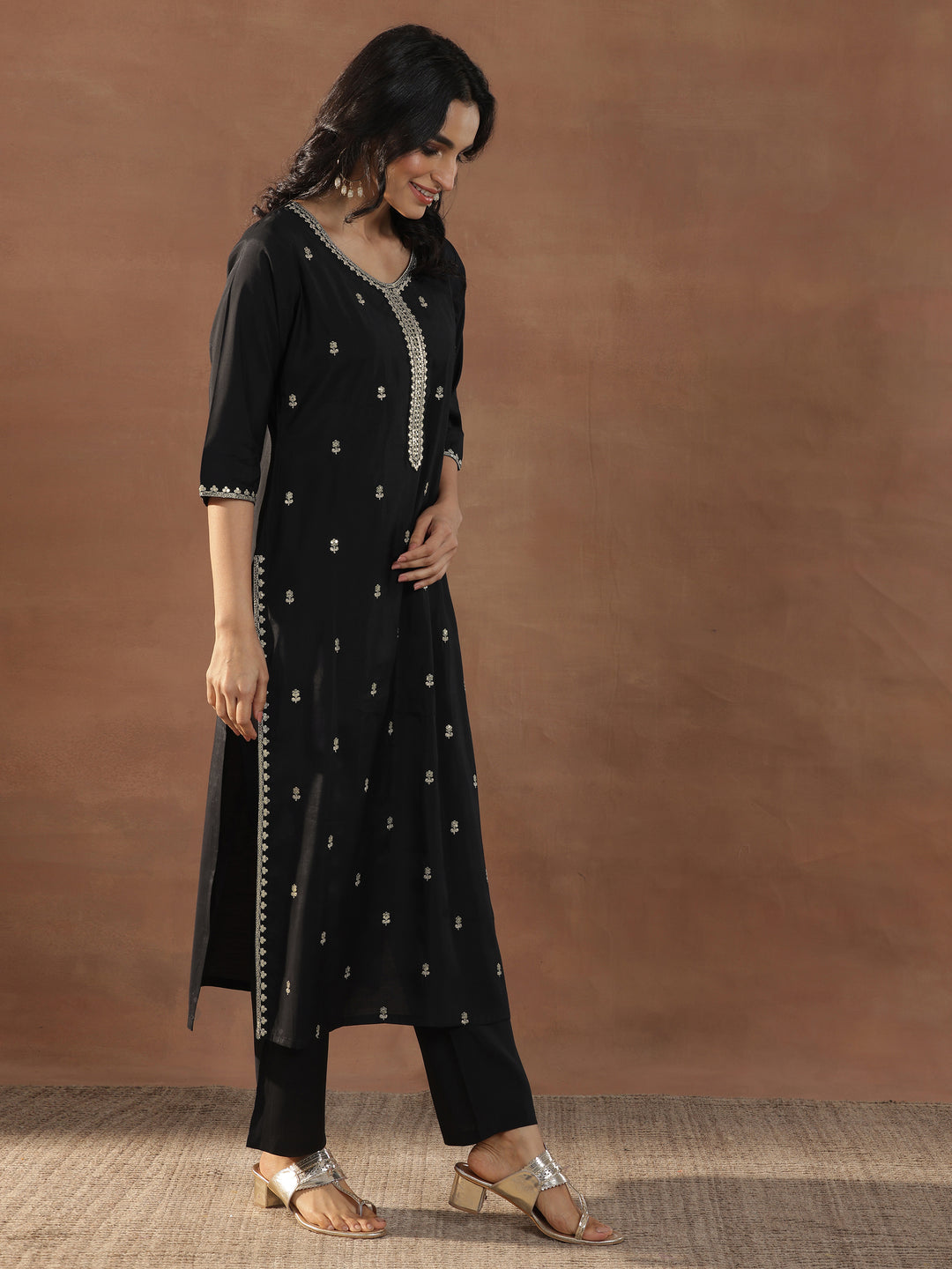 Black Embroidered Silk Blend Straight Suit Set With Dupatta
