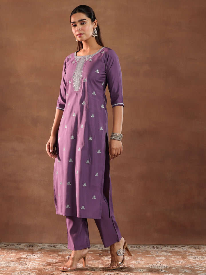 Mauve Embroidered Silk Blend Straight Suit With Dupatta