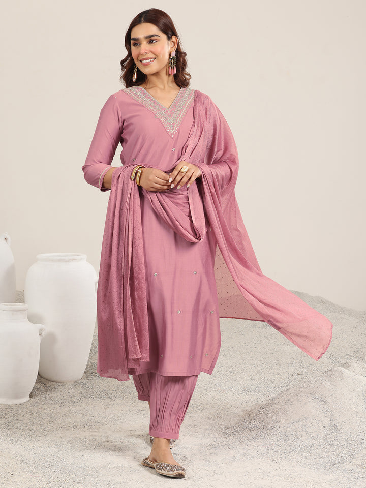 Mauve Embroidered Silk Blend Straight Suit With Dupatta