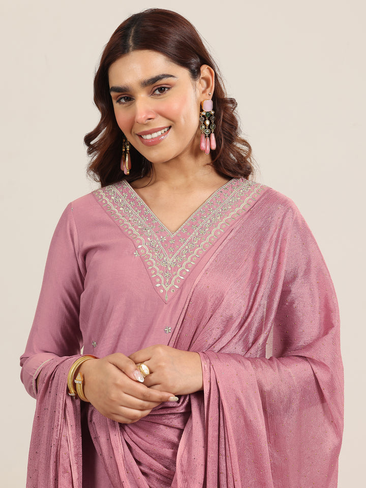 Mauve Embroidered Silk Blend Straight Suit With Dupatta