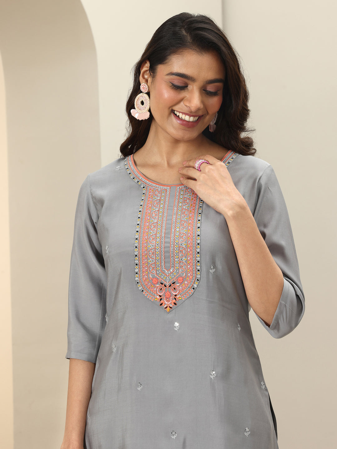 Grey Embroidered Silk Blend Straight Suit Sets With Dupatta