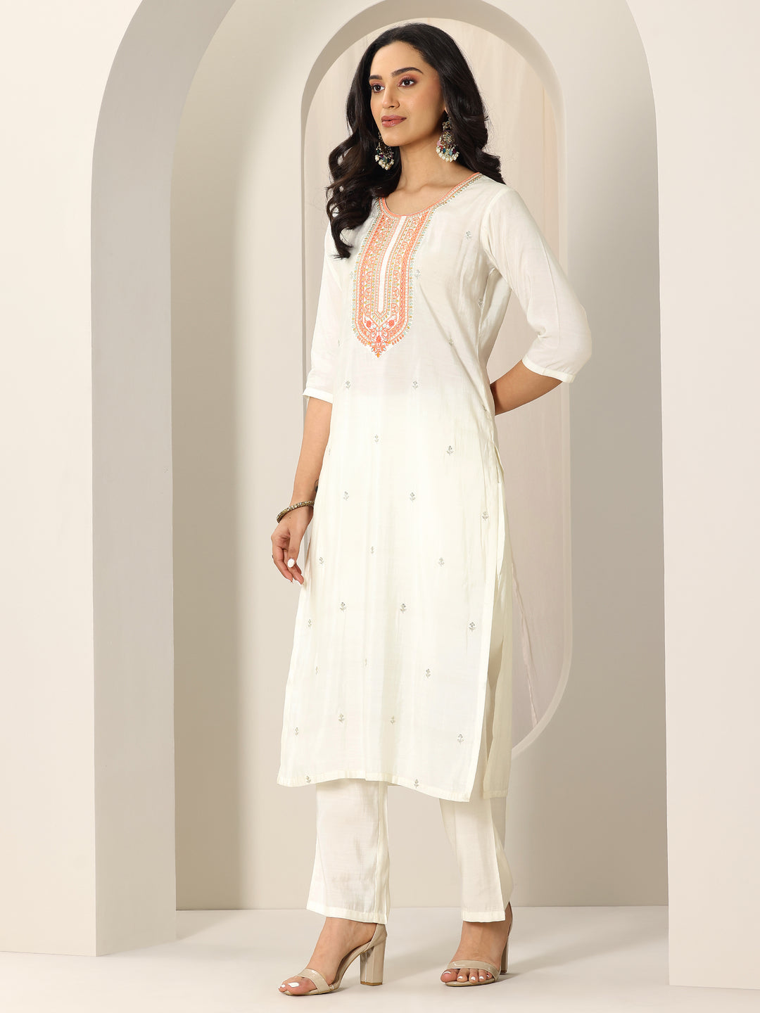 White Embroidered Silk Blend Straight Suit Set With Dupatta
