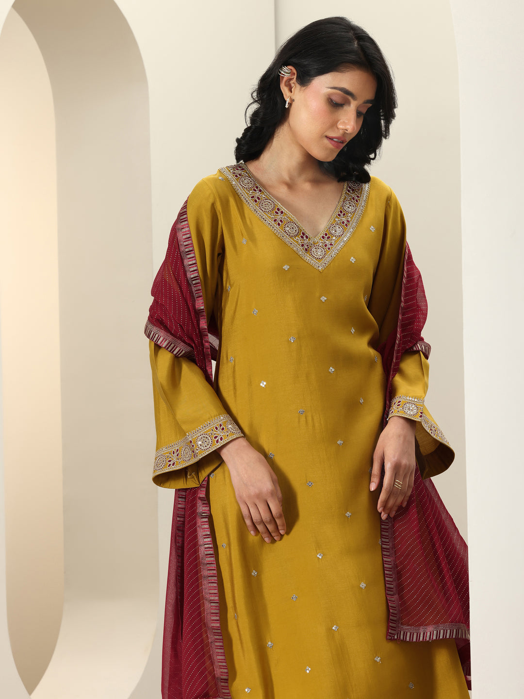 Mustard Embroidered Silk Blend Straight Suit Sets With Dupatta