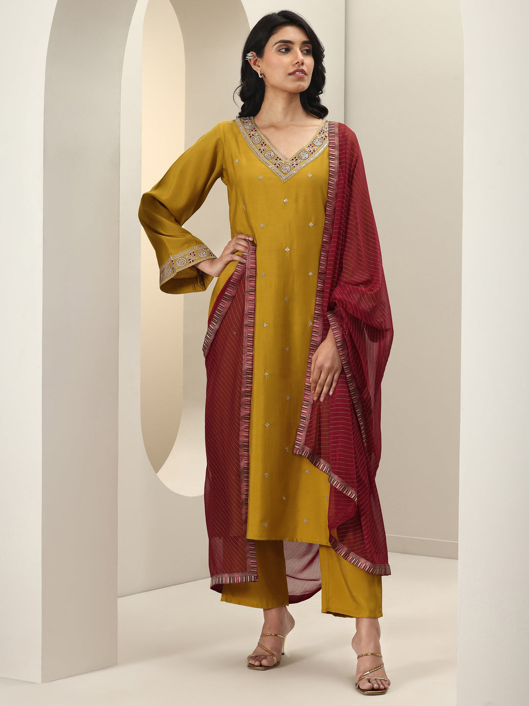 Mustard Embroidered Silk Blend Straight Suit Sets With Dupatta