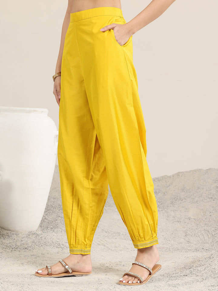 Yellow Embellished Silk Blend Straight Suit With Dupatta