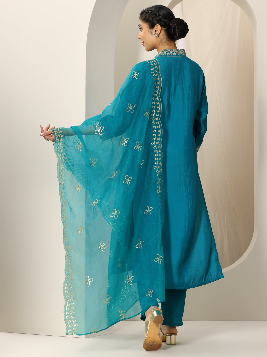 Turquoise Yoke Design Silk Blend Straight Suit Set With Dupatta