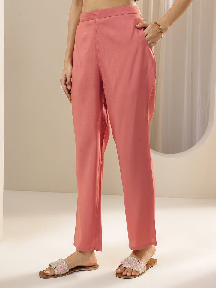 Peach Embroidered Silk Blend Straight Suit Sets With Dupatta