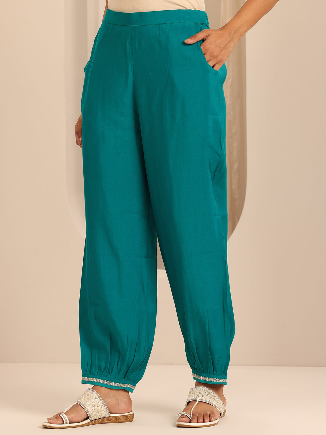 Rama Green Yoke Design Silk Blend Straight Suit Set With Dupatta