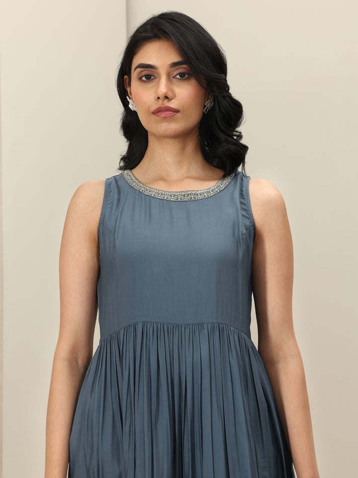 Grey Solid Silk Blend Anarkali Suit Sets With Dupatta