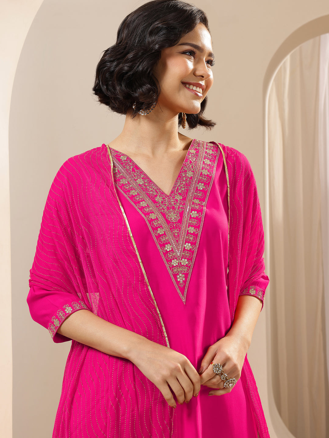 Pink Embroidered Silk Blend Straight Suit Sets With Dupatta