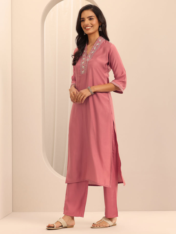 Peach Embellished Silk Blend Straight Suit Set With Dupatta