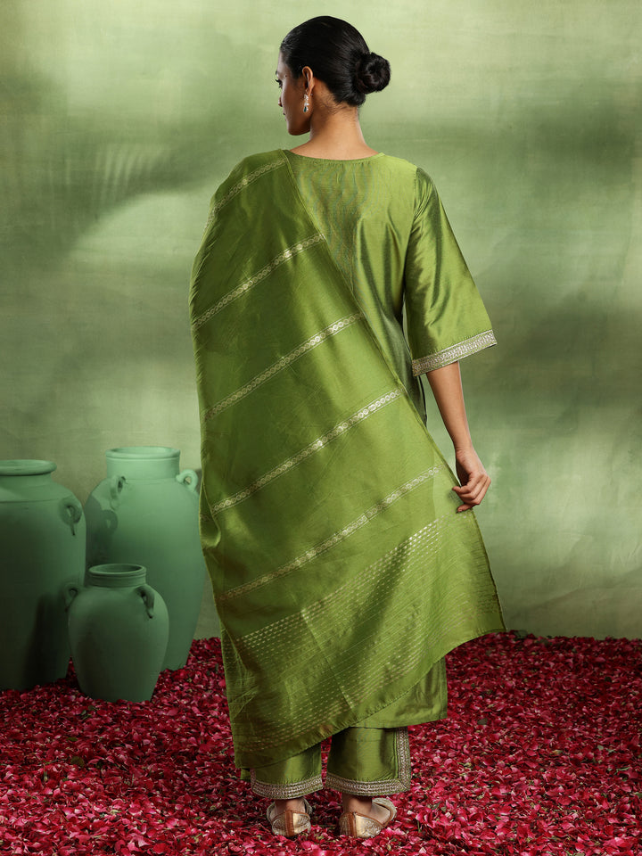 Green Yoke Design Silk Blend Straight Suit With Dupatta