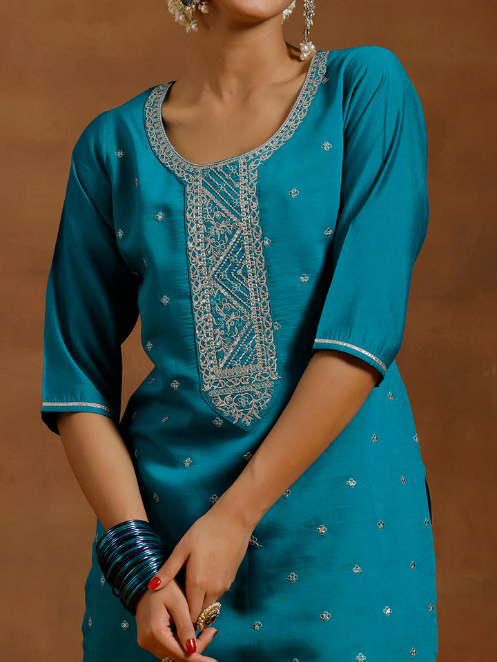 Green Yoke Design Silk Blend Straight Suit With Dupatta