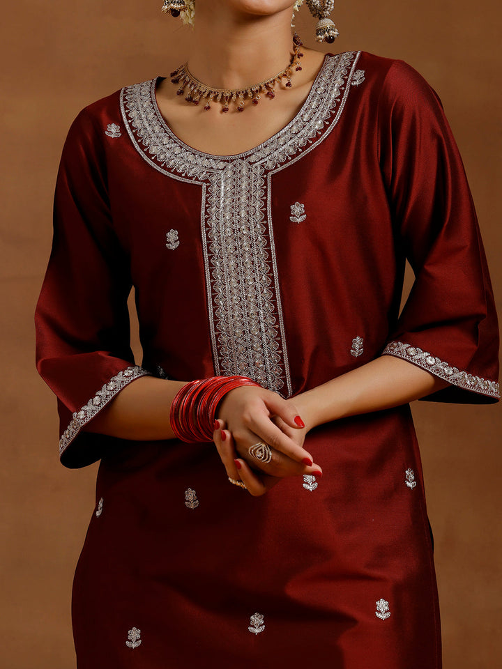 Maroon Embroidered Silk Blend Straight Suit With Dupatta