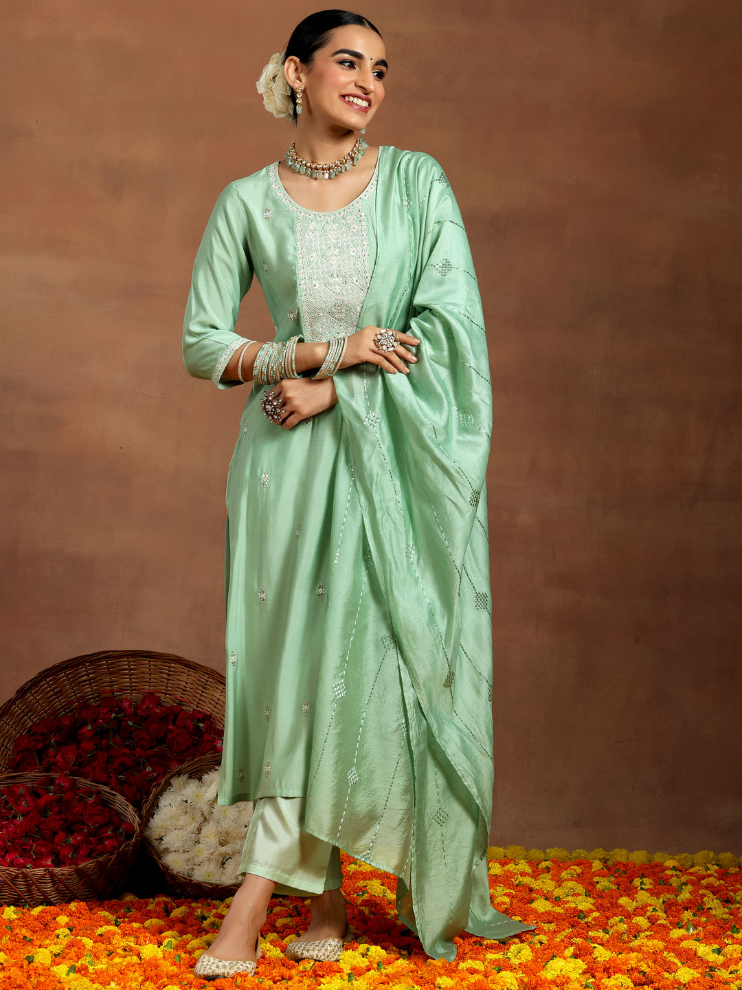 Green Embroidered Silk Blend Straight Suit With Dupatta