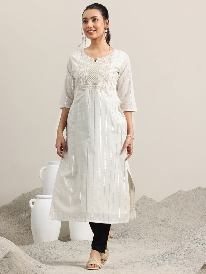 Black Solid Cotton Straight Fit Trousers