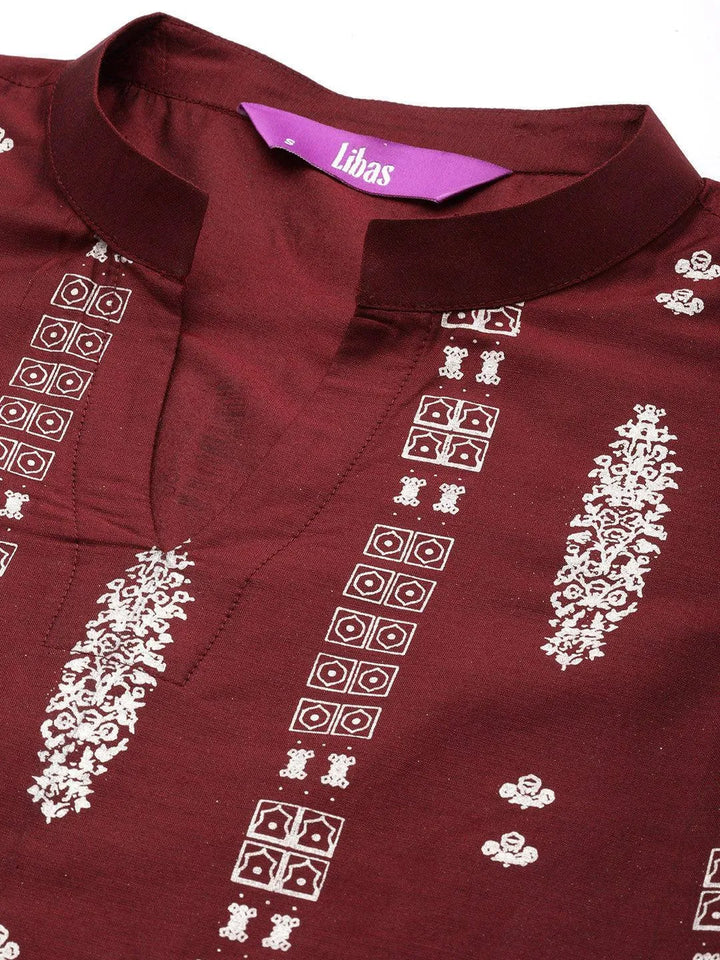 Maroon Printed Silk Straight Kurta