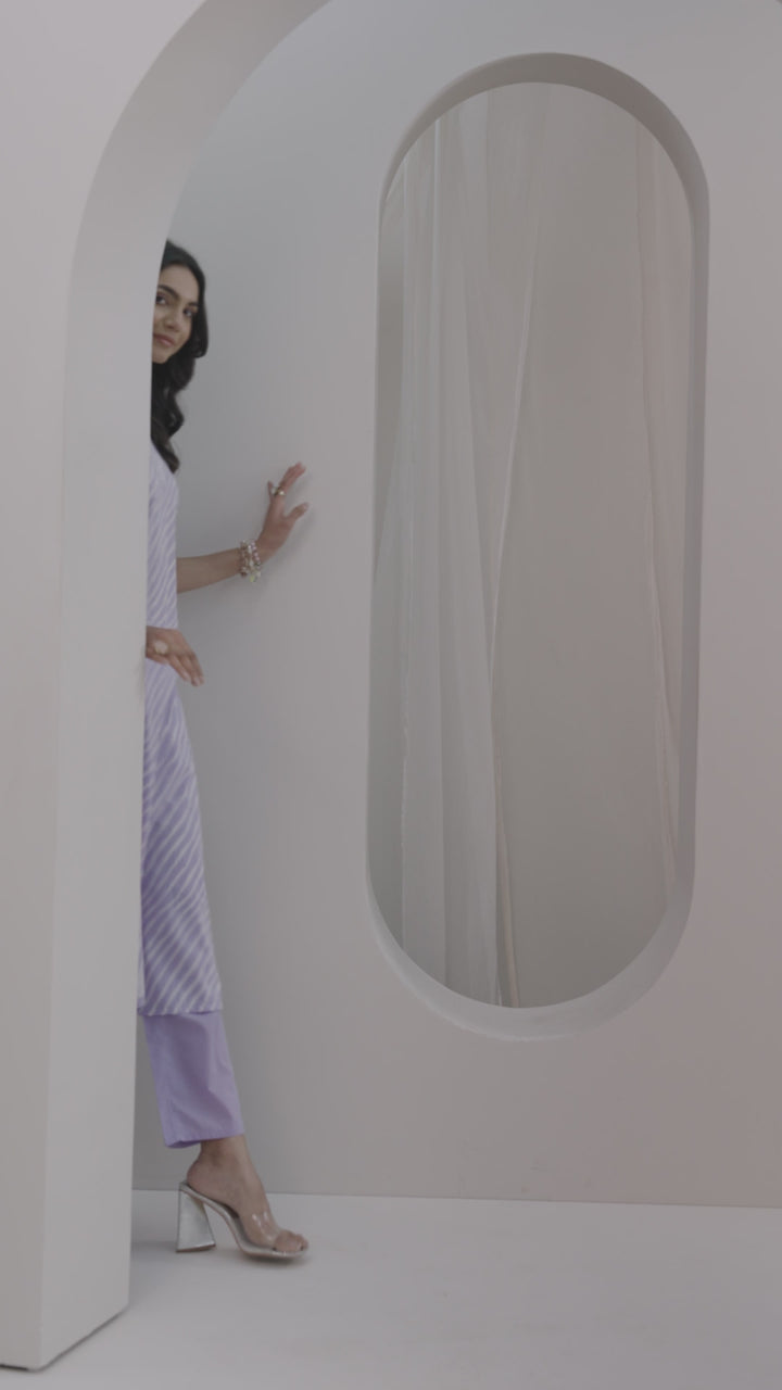 Lavender Printed Cotton Straight  Suits With Dupatta