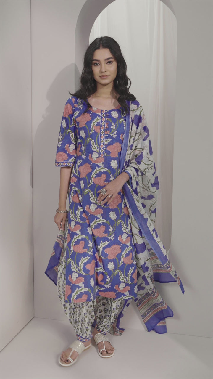 Blue Printed Cotton Straight Suit Sets With Dupatta