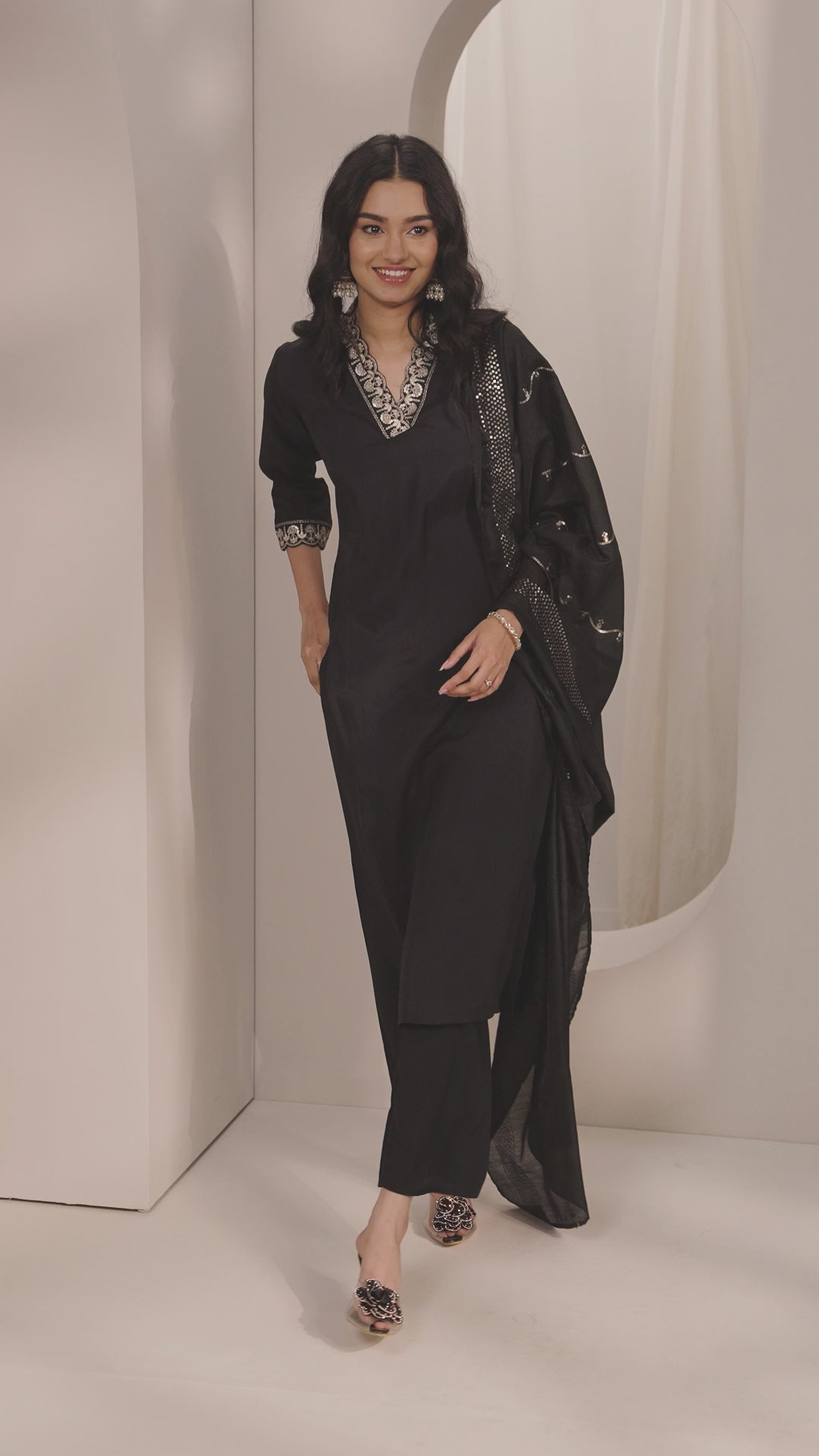 Black Embroidered Silk Blend Straight Suit Sets With Dupatta