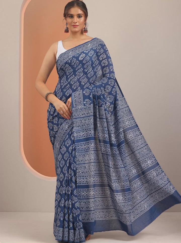 Blue Printed Cotton Saree With Unstitched Blouse Piece