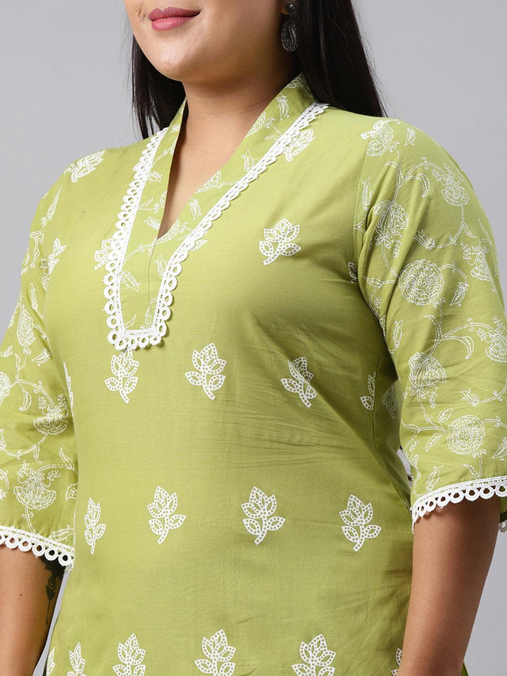 Plus Size Green Printed Cotton Kurta