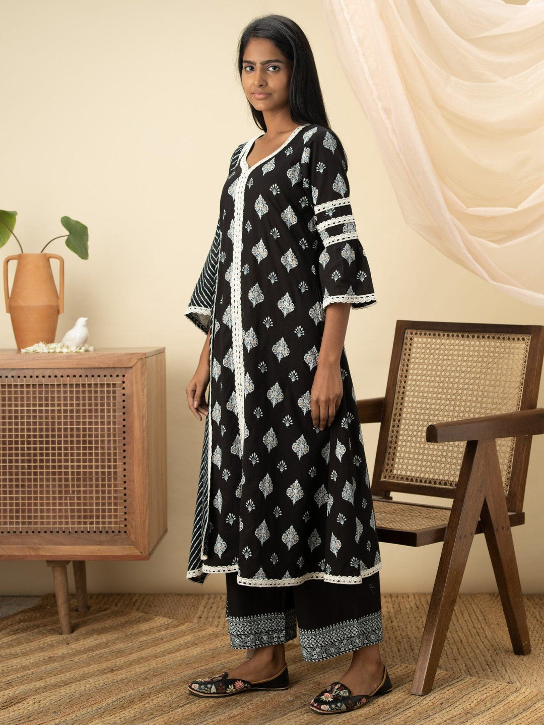 Black Printed Cotton Suit Set - ShopLibas