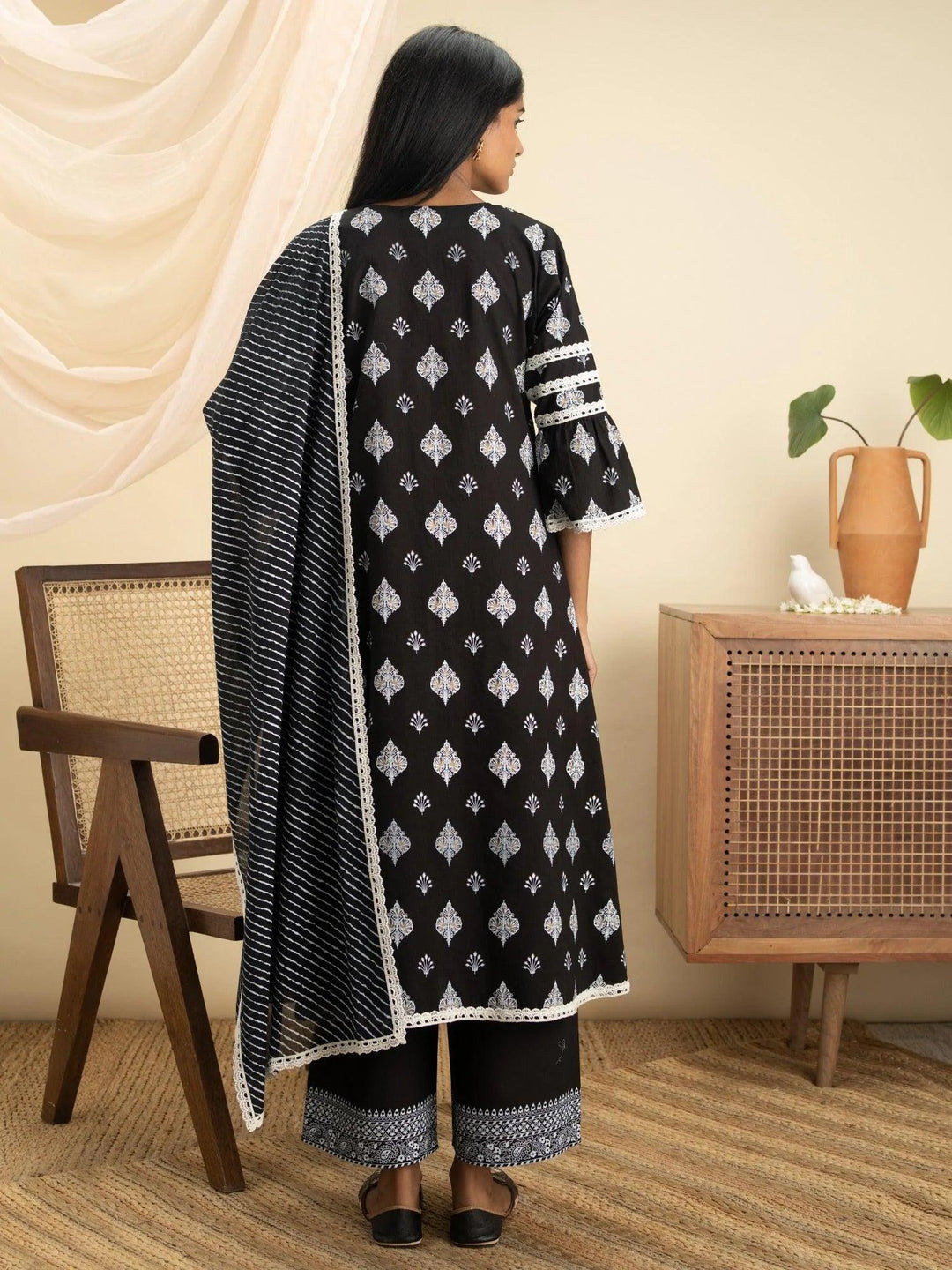 Black Printed Cotton Suit Set - ShopLibas