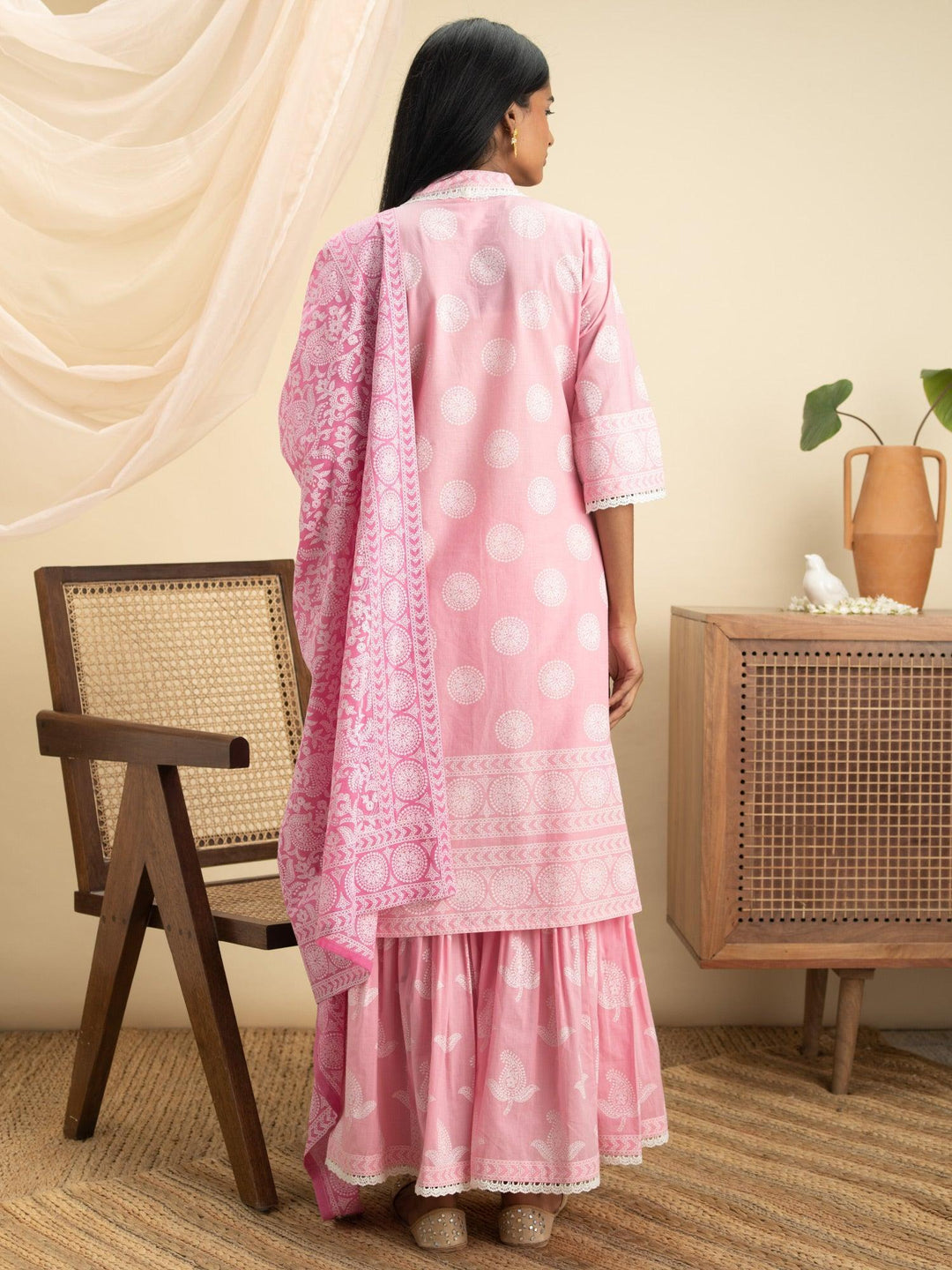 Pink Printed Cotton Straight Suit Set - ShopLibas
