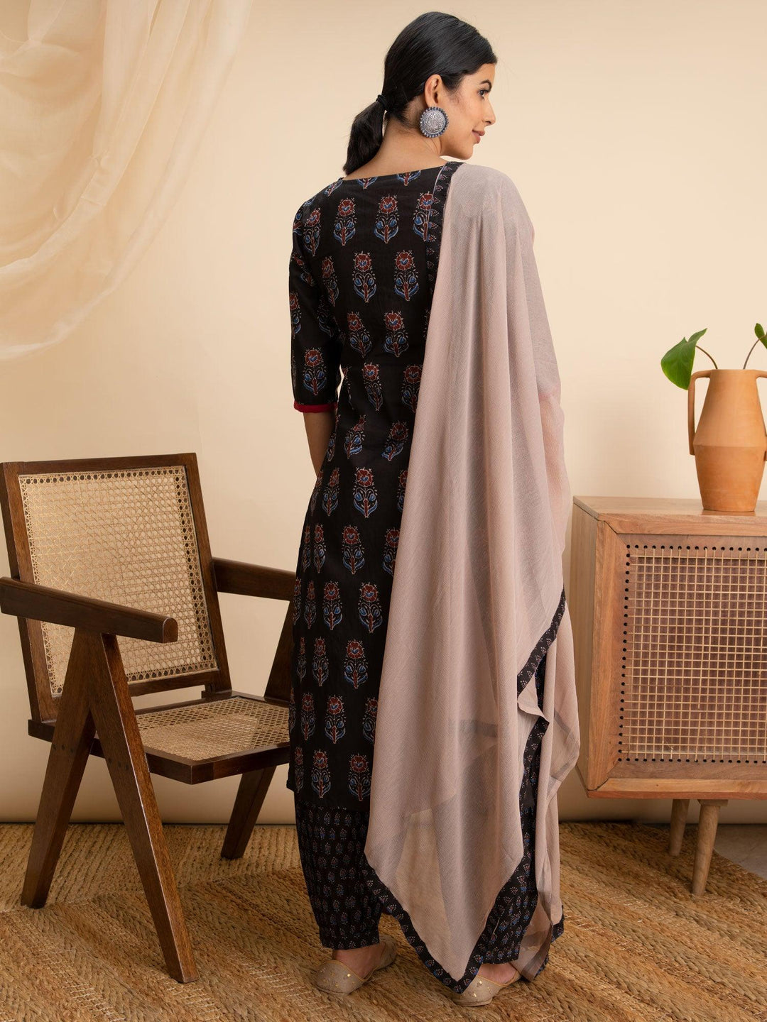 Black Printed Cotton Suit Set - ShopLibas