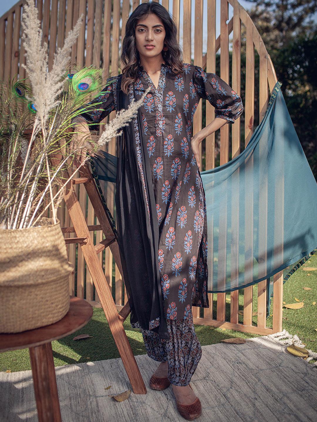 Black Printed Cotton Suit Set - ShopLibas