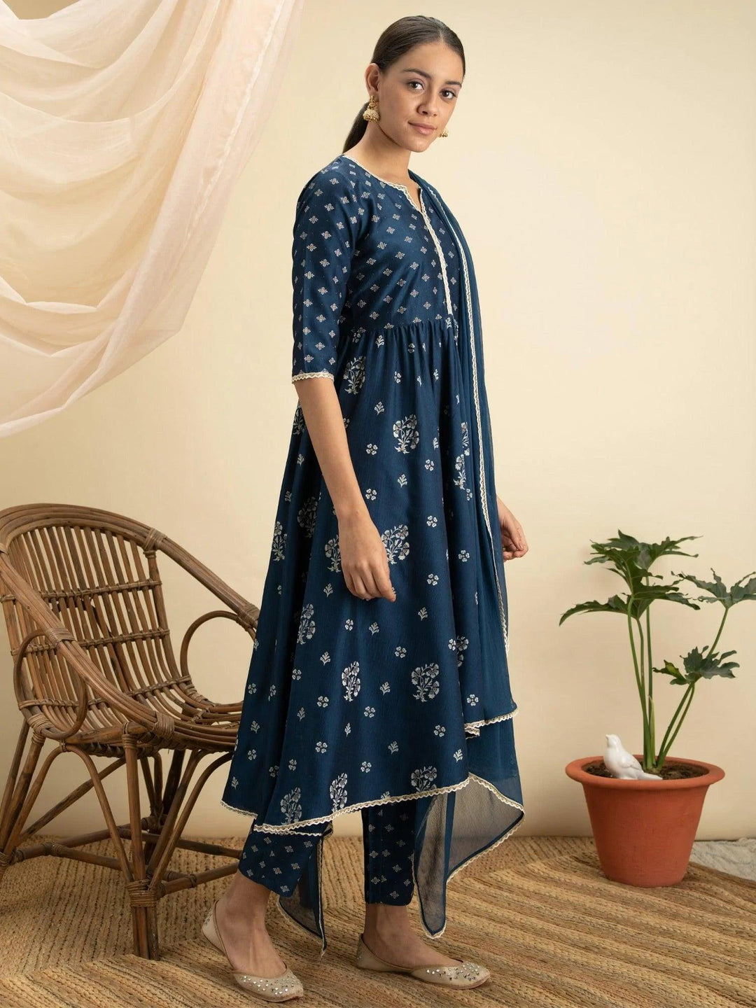 Blue Printed Silk Suit Set - ShopLibas