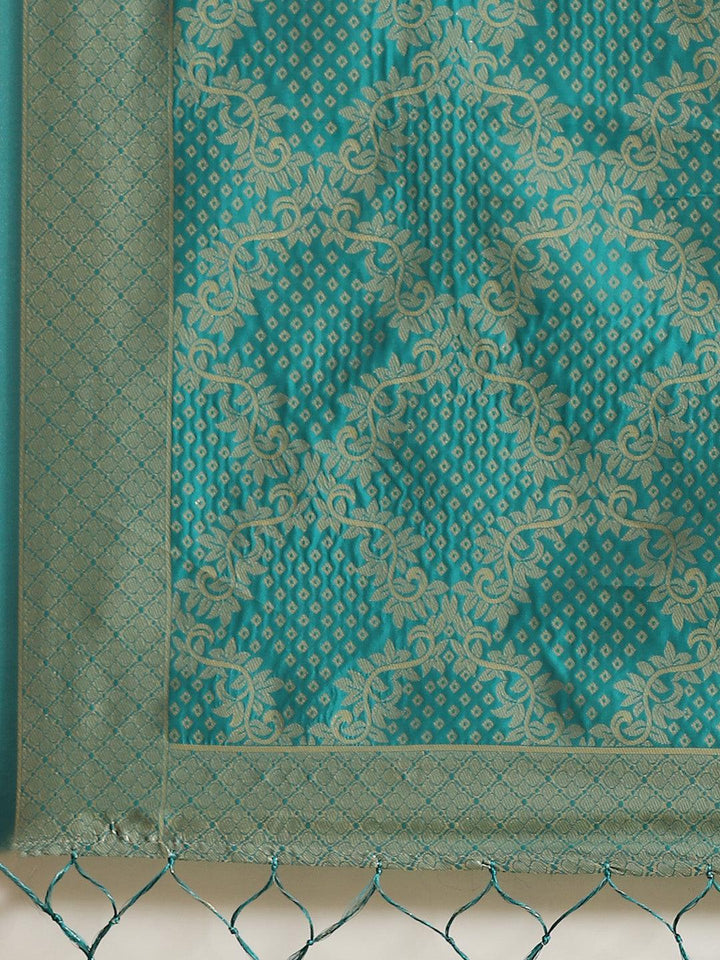 Green Woven Design Silk Saree