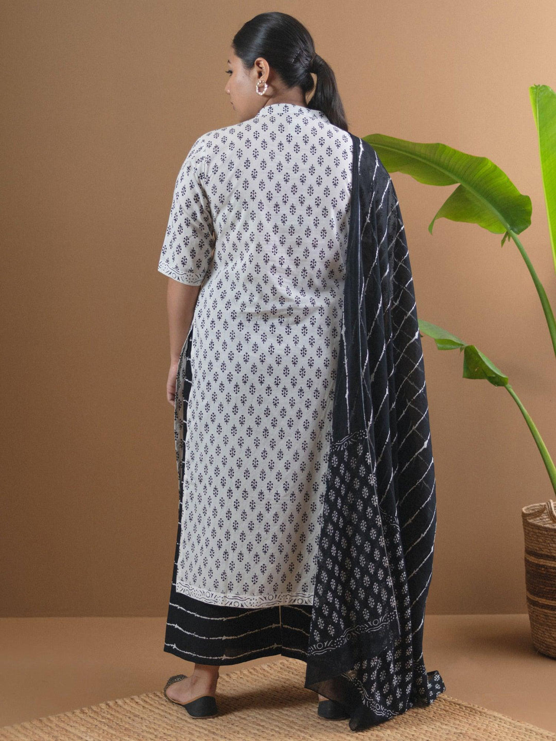 Plus Size White Printed Cotton Suit Set - ShopLibas