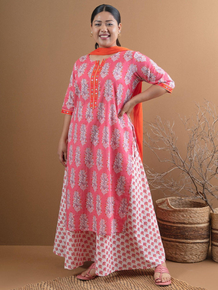 Plus Size Pink Printed Cotton Suit Set