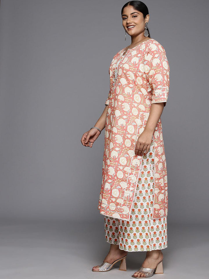 Plus Size Peach Printed Cotton Straight Suit With Dupatta