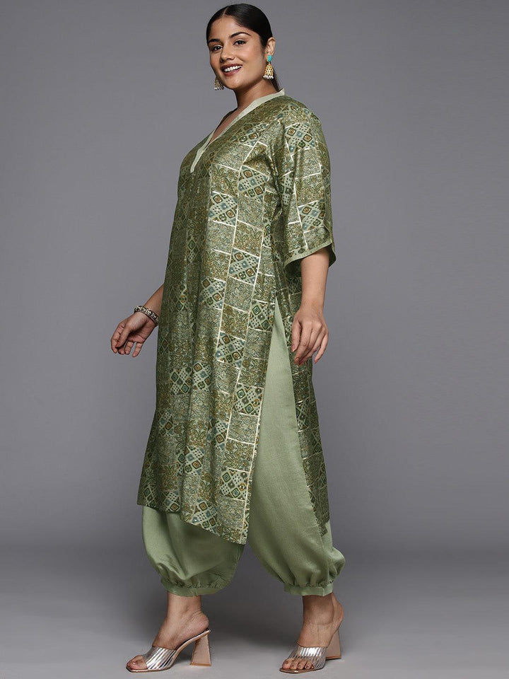 Plus Size Green Printed Silk Blend Straight Suit With Dupatta