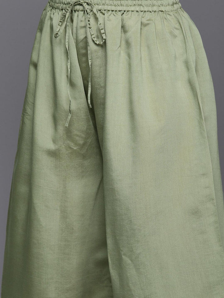 Plus Size Green Printed Silk Blend Straight Suit With Dupatta