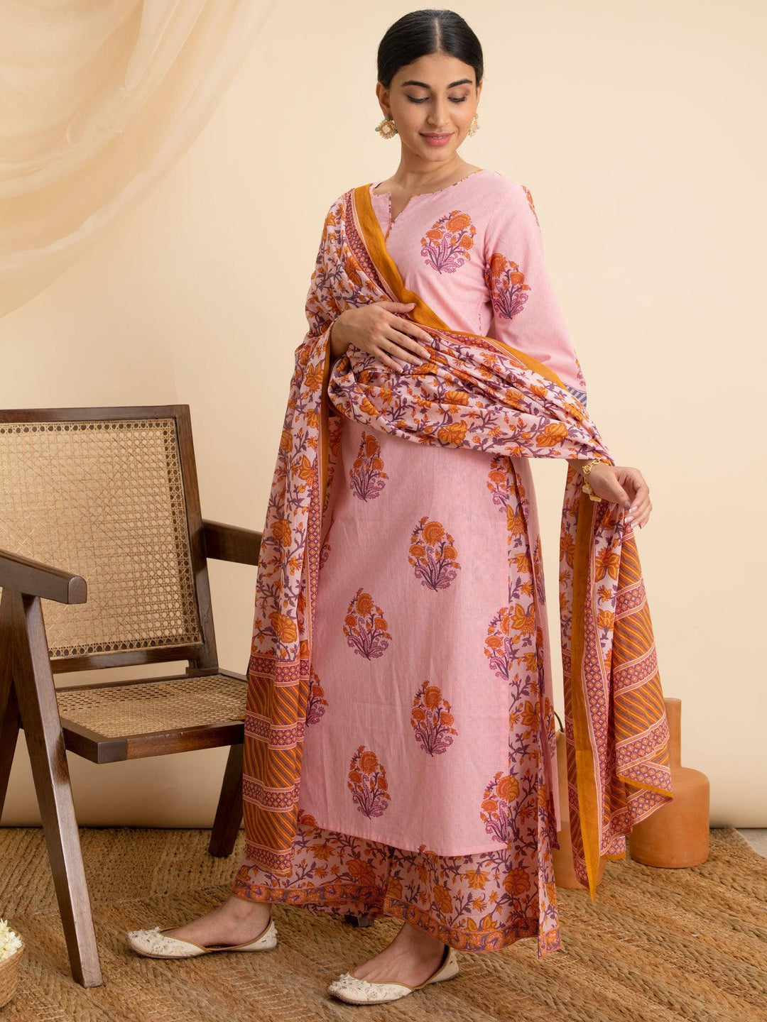 Pink Printed Cotton Suit Set - ShopLibas