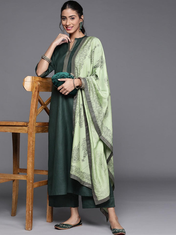 Green Solid Cotton Suit Set