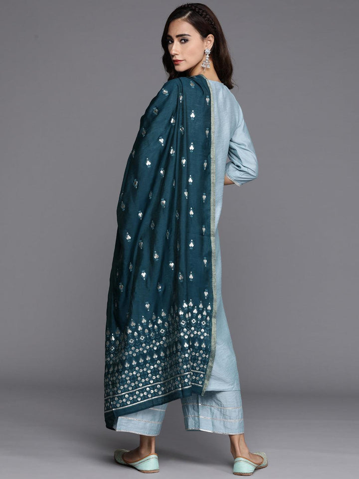 Grey Solid Silk Blend Straight Kurta With Palazzos & Dupatta