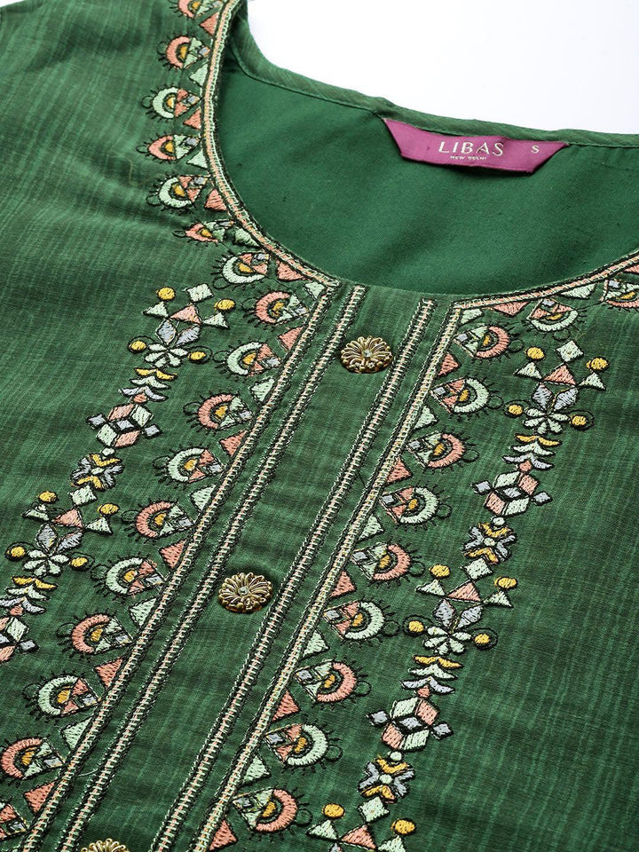 Green Embroidered Chanderi Silk Suit Set